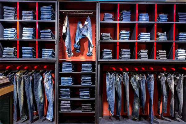 1640943023853948.jpg 牛仔裤