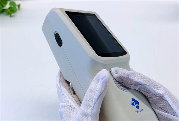 手持式色差仪怎么用